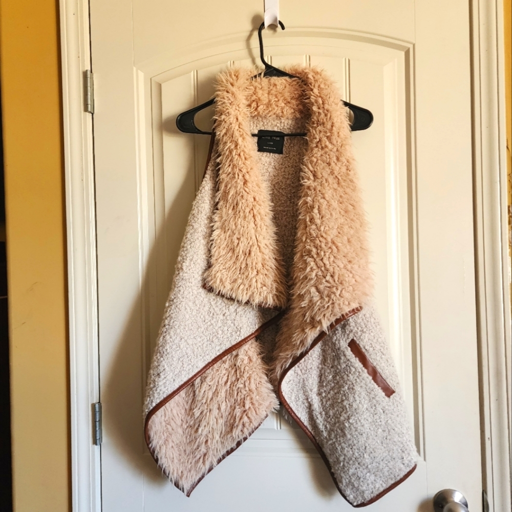 Faux fur vest